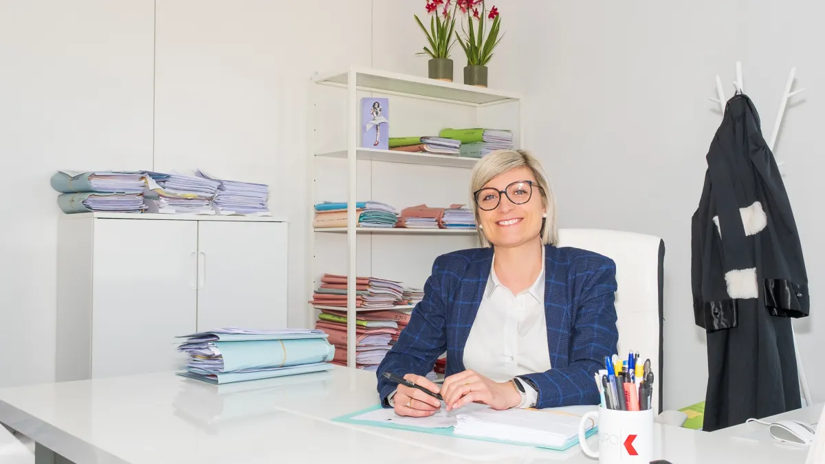 Maître Caroline Delorge, avocate associée au barreau de Namur